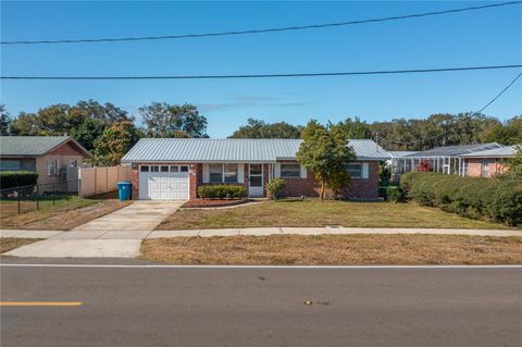 Photo of 514 S Orange Avenue, Fort Meade, FL 33841 (MLS # L4958419)