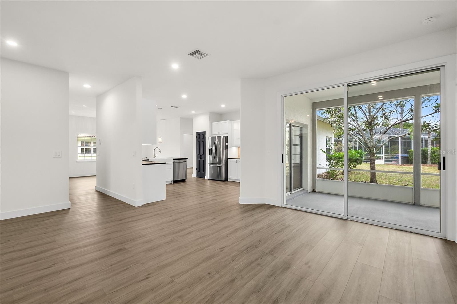 HAMPTONS/PINE LAKES/PALM COAST SEC 20 - Residential