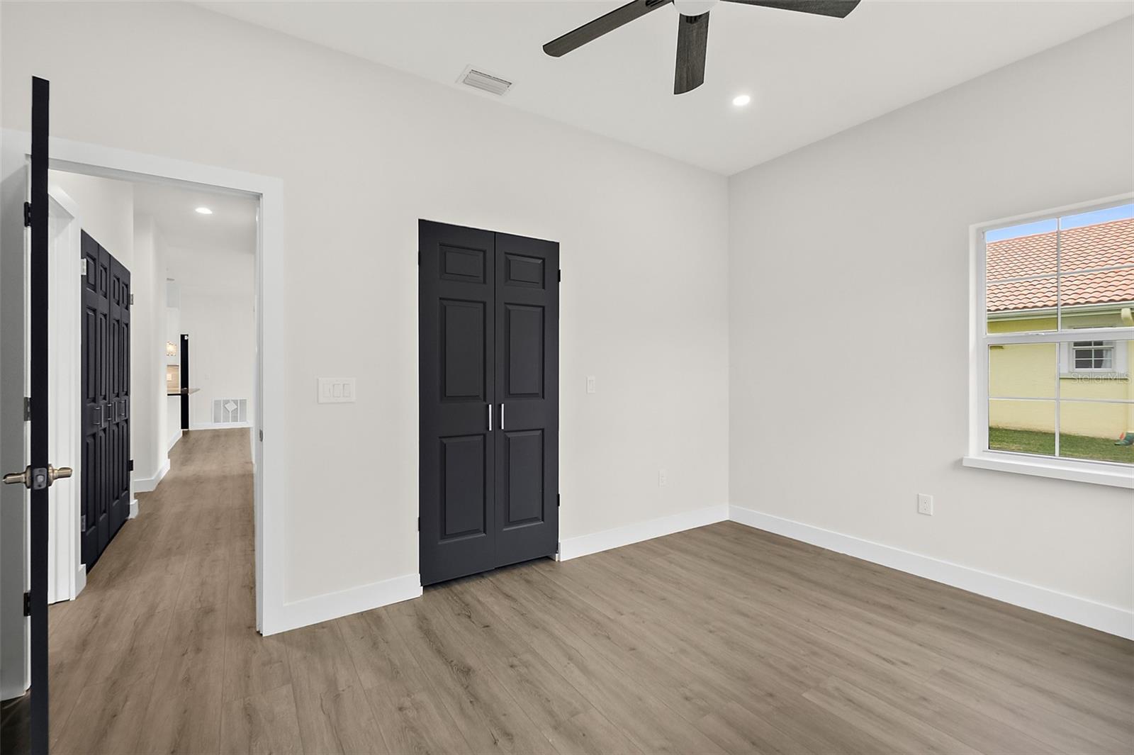 HAMPTONS/PINE LAKES/PALM COAST SEC 20 - Residential