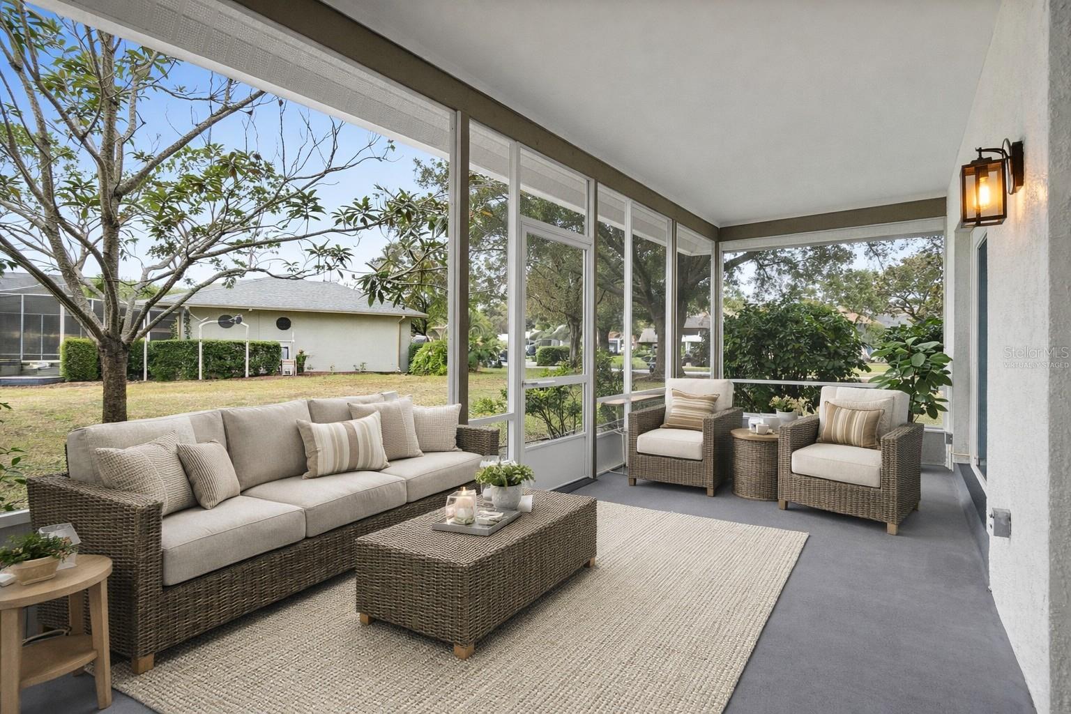 HAMPTONS/PINE LAKES/PALM COAST SEC 20 - Residential