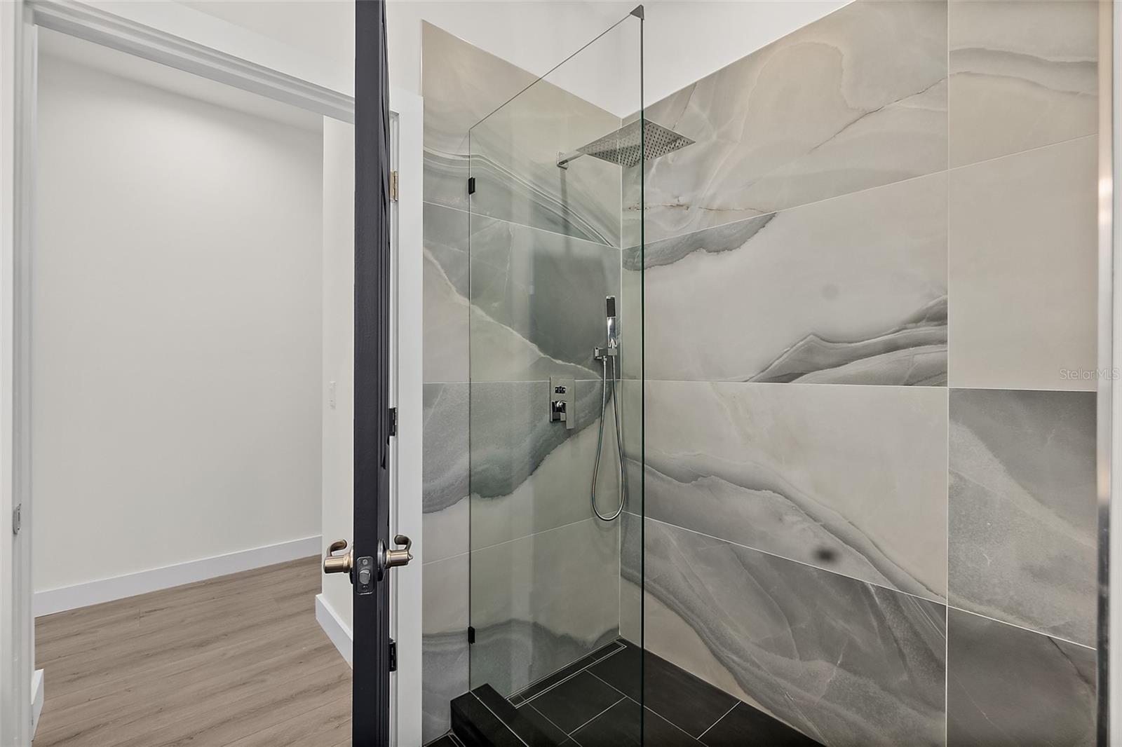 HAMPTONS/PINE LAKES/PALM COAST SEC 20 - Residential