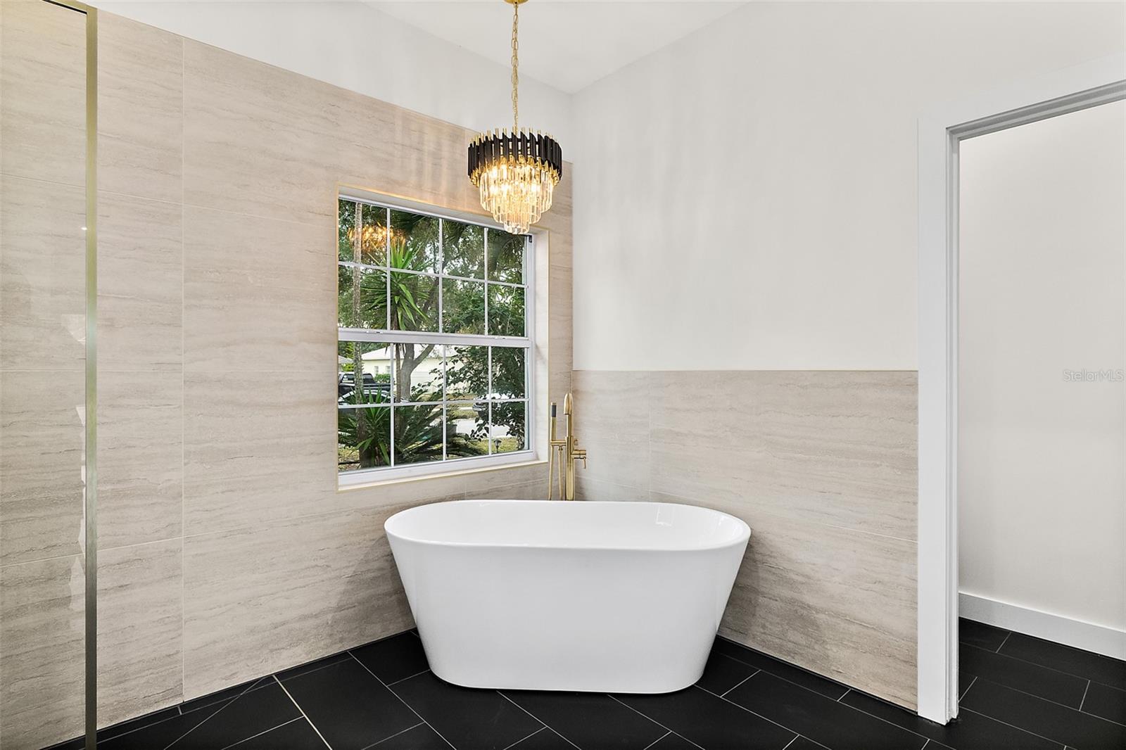 HAMPTONS/PINE LAKES/PALM COAST SEC 20 - Residential