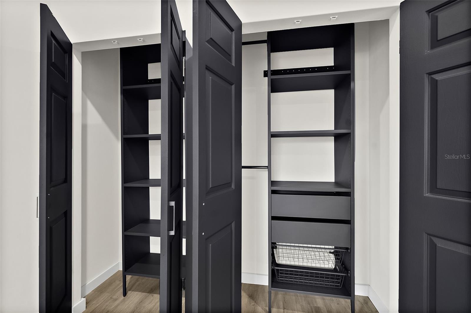 HAMPTONS/PINE LAKES/PALM COAST SEC 20 - Residential