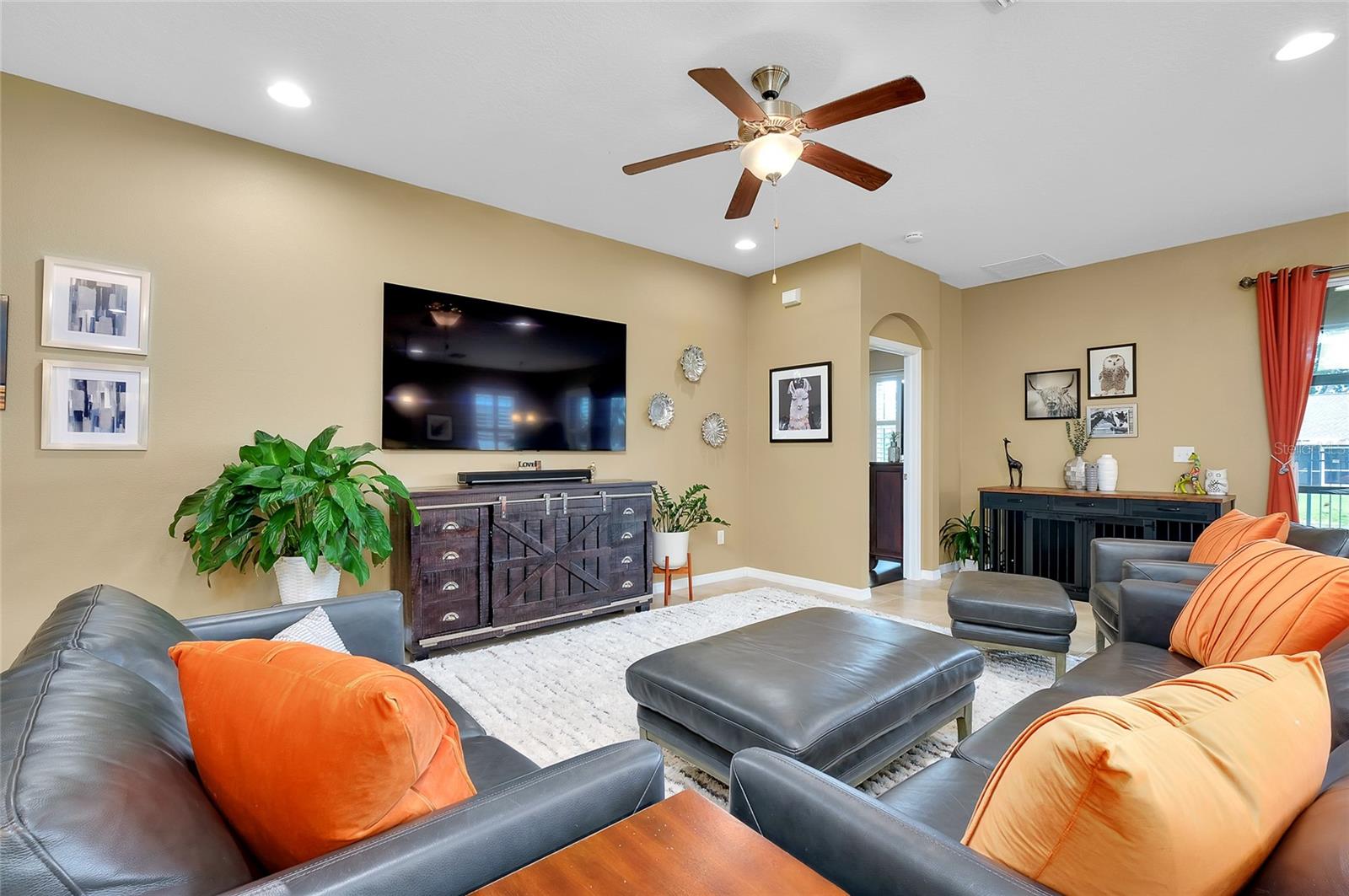 ASHTON POINTE - Residential
