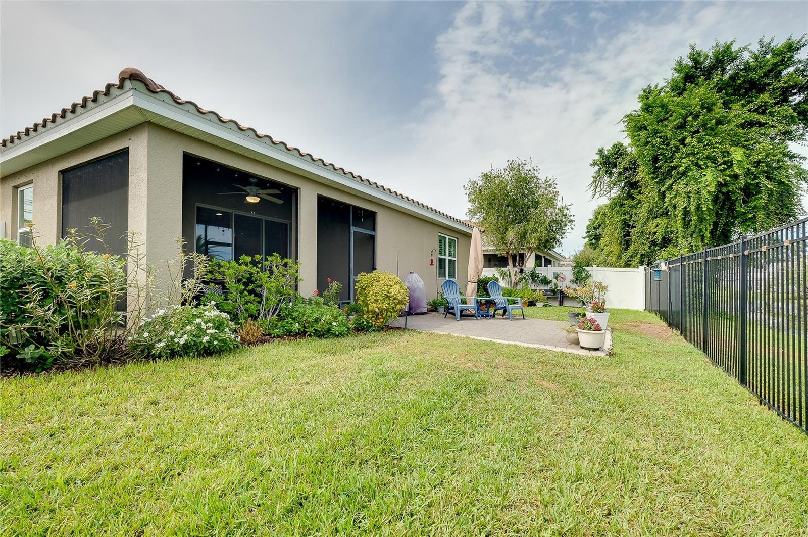 ASHTON POINTE - Residential