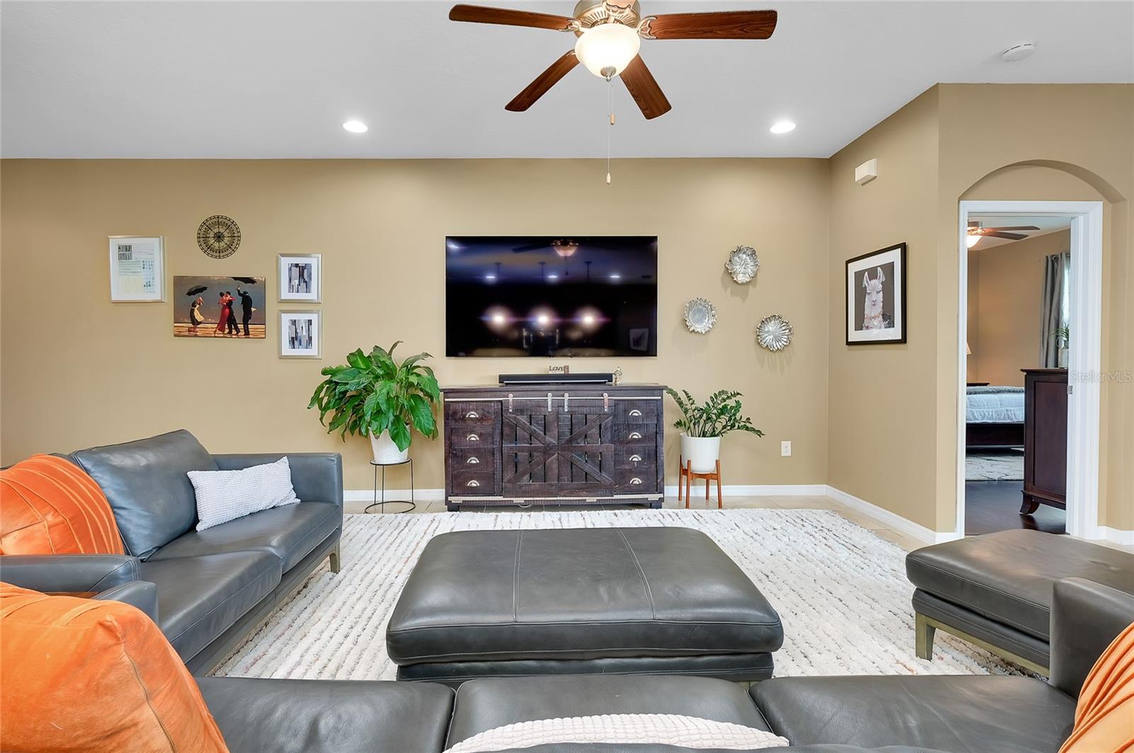 ASHTON POINTE - Residential