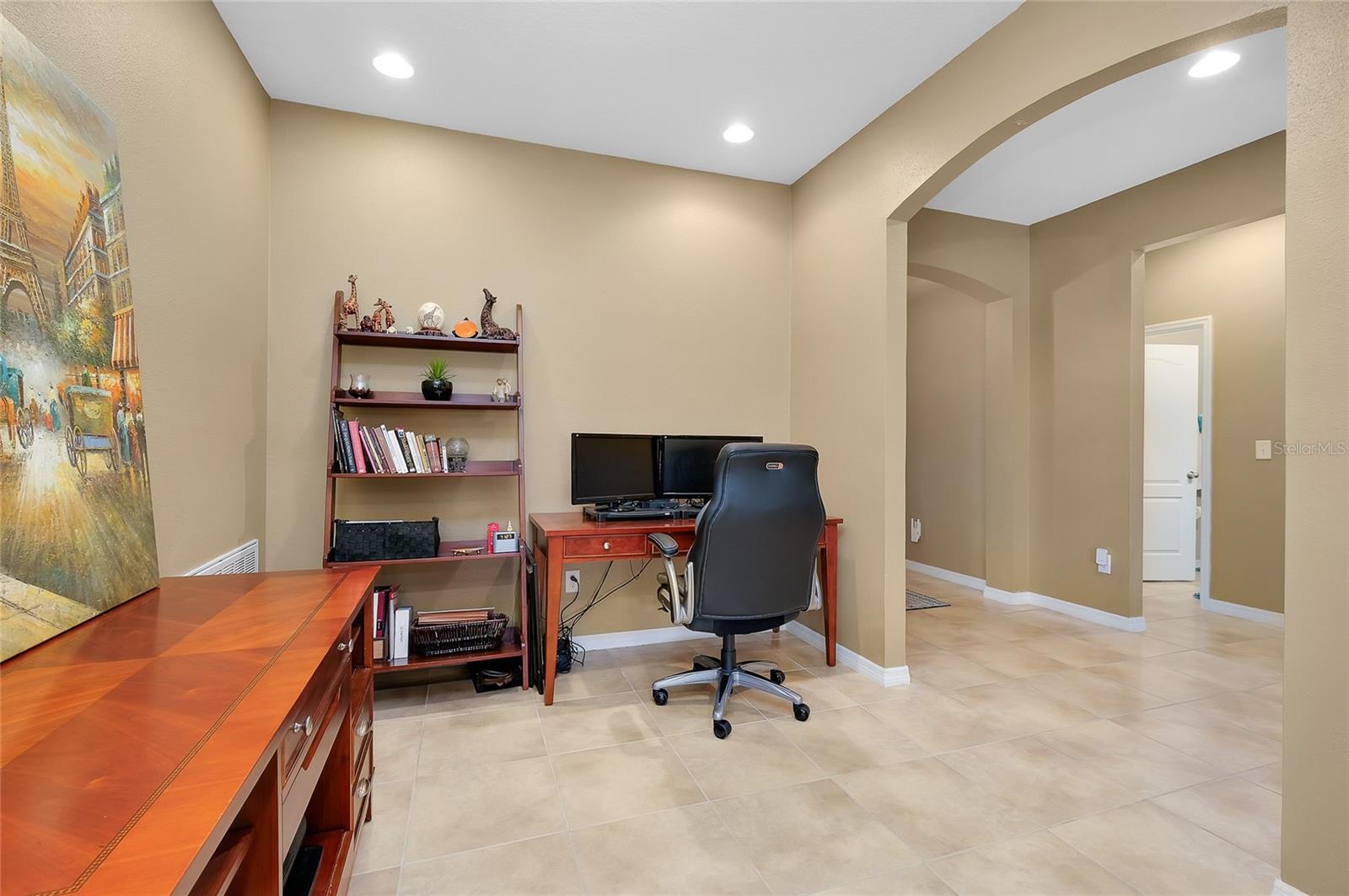 ASHTON POINTE - Residential