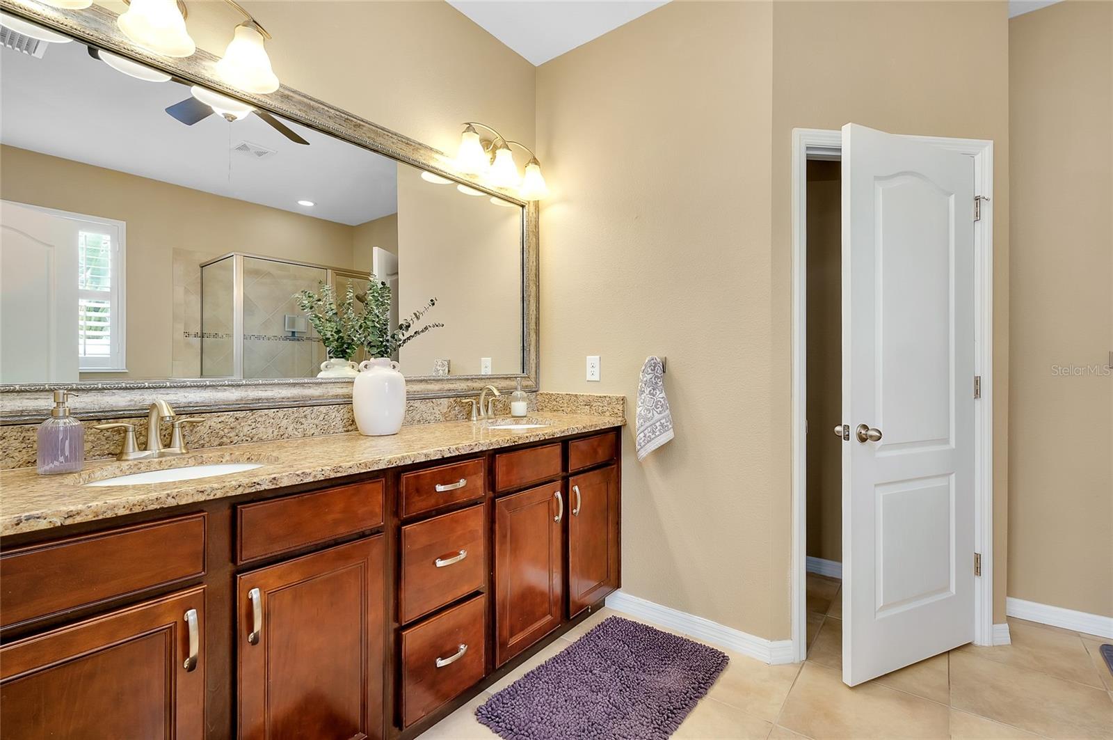 ASHTON POINTE - Residential