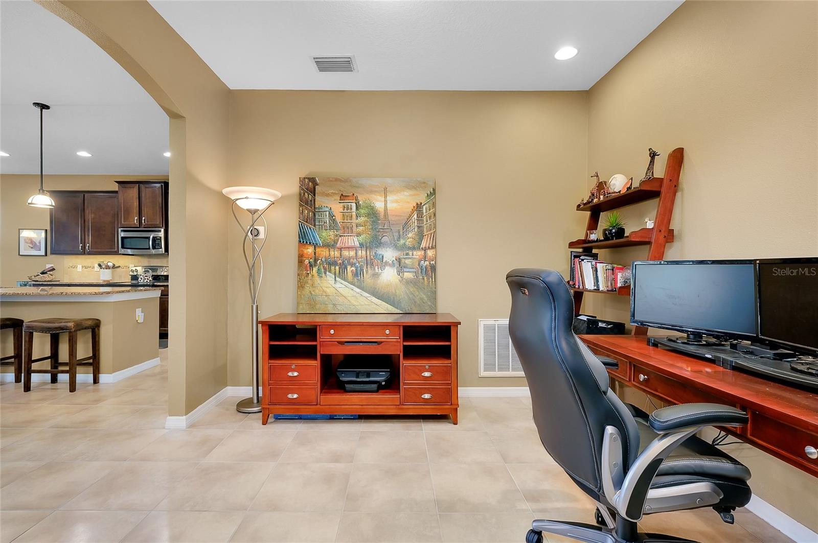 ASHTON POINTE - Residential
