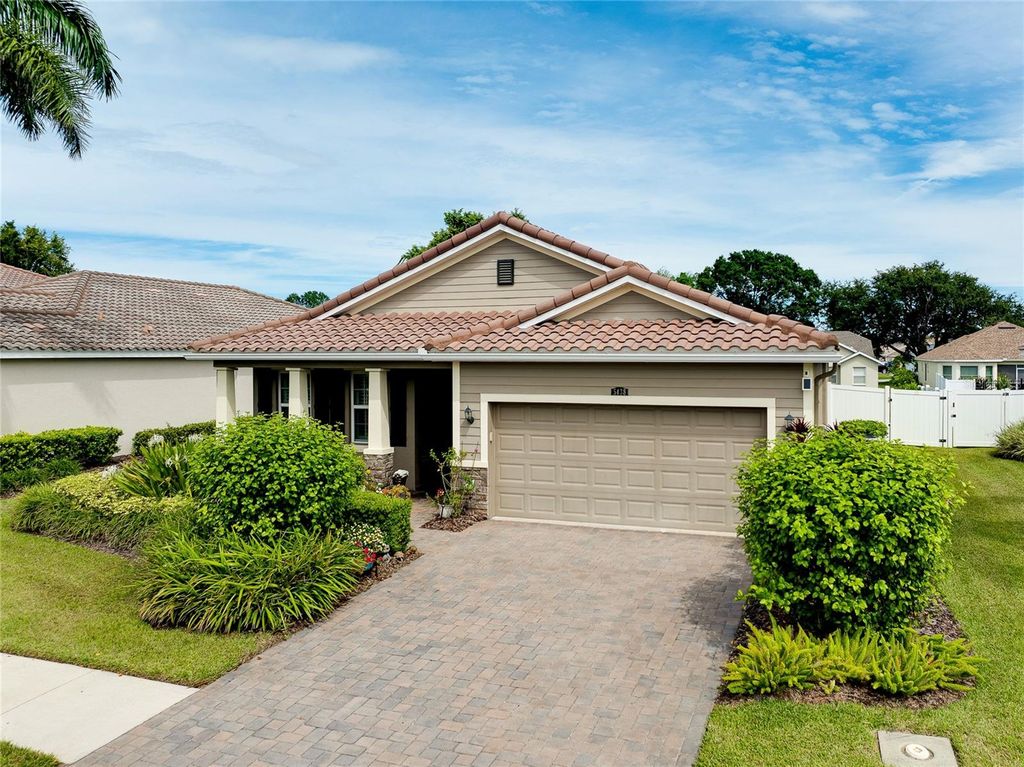 Photo of 5438 Cartagena Drive, Sarasota, FL 34233 (MLS # A4666008)