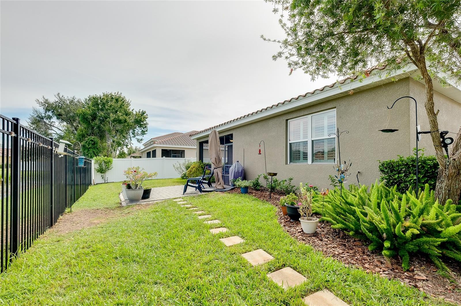 ASHTON POINTE - Residential