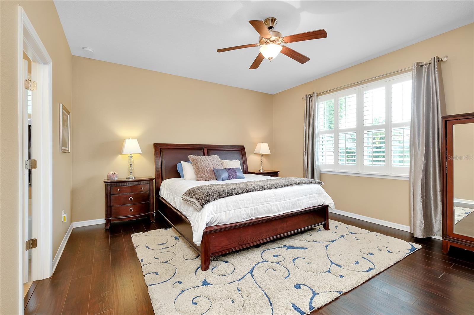 ASHTON POINTE - Residential