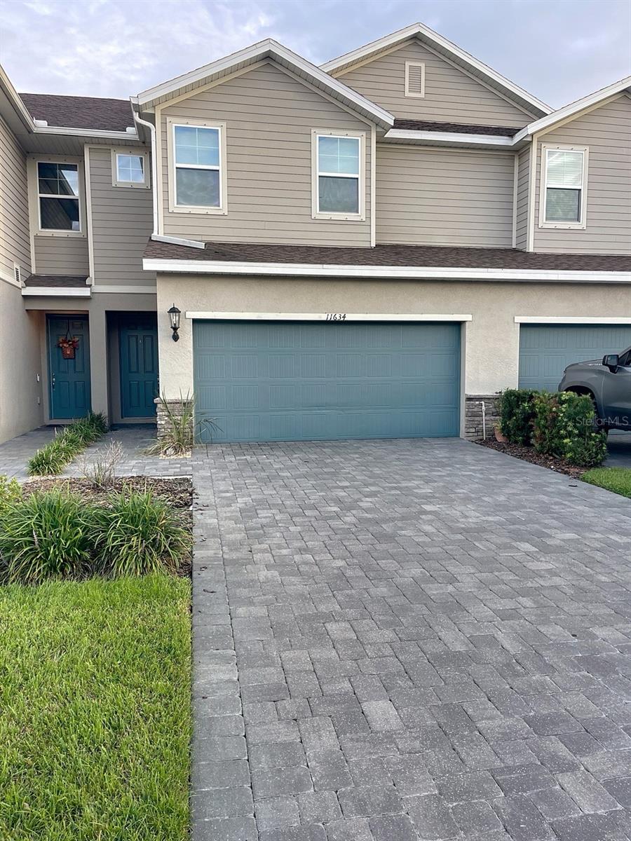 11634 WOODLEAF DRIVE