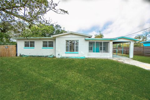 136 LYNBROOK DRIVE ORLANDO FL 32807