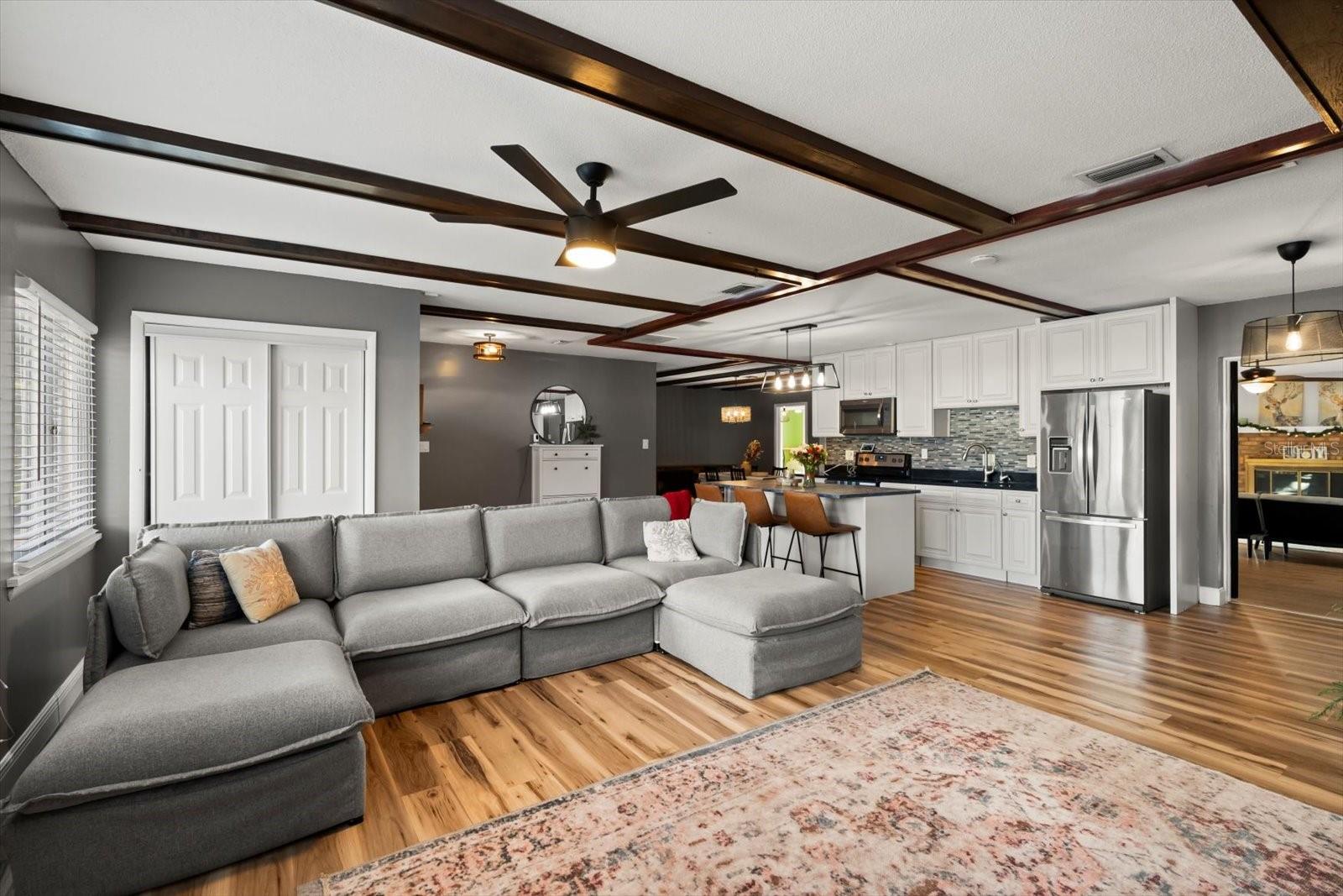 KINGSWOOD MANOR SIXTH ADD - Residential