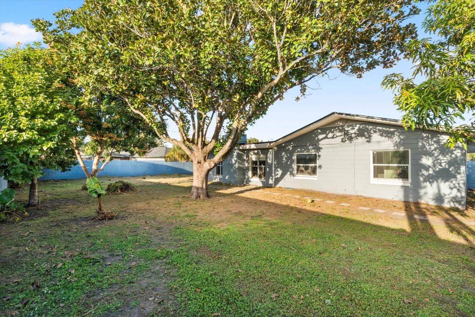 KINGSWOOD MANOR SIXTH ADD - Residential