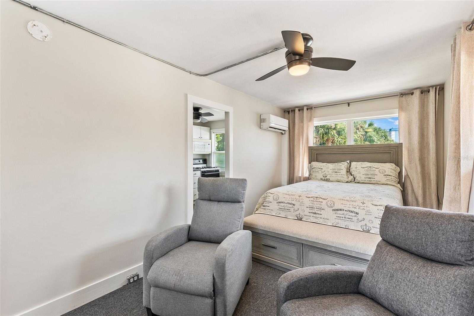 SILVER BEACH PARK - Residential