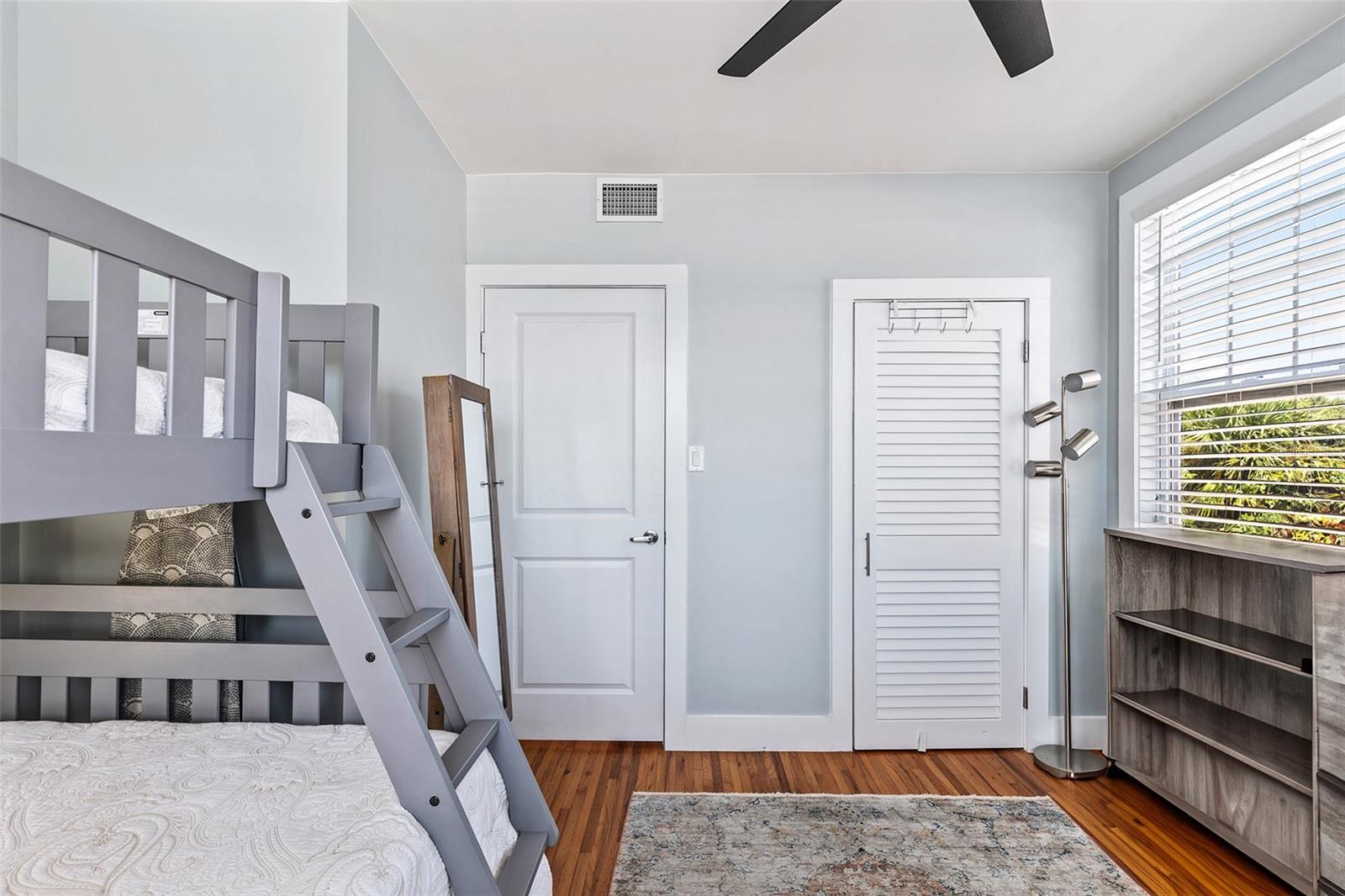 SILVER BEACH PARK - Residential