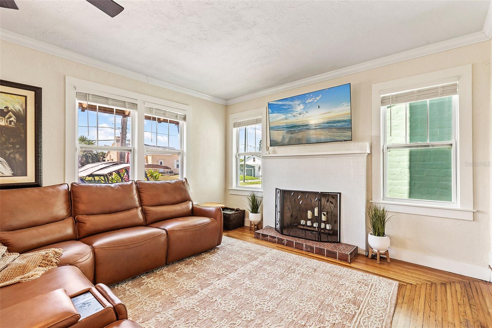SILVER BEACH PARK - Residential