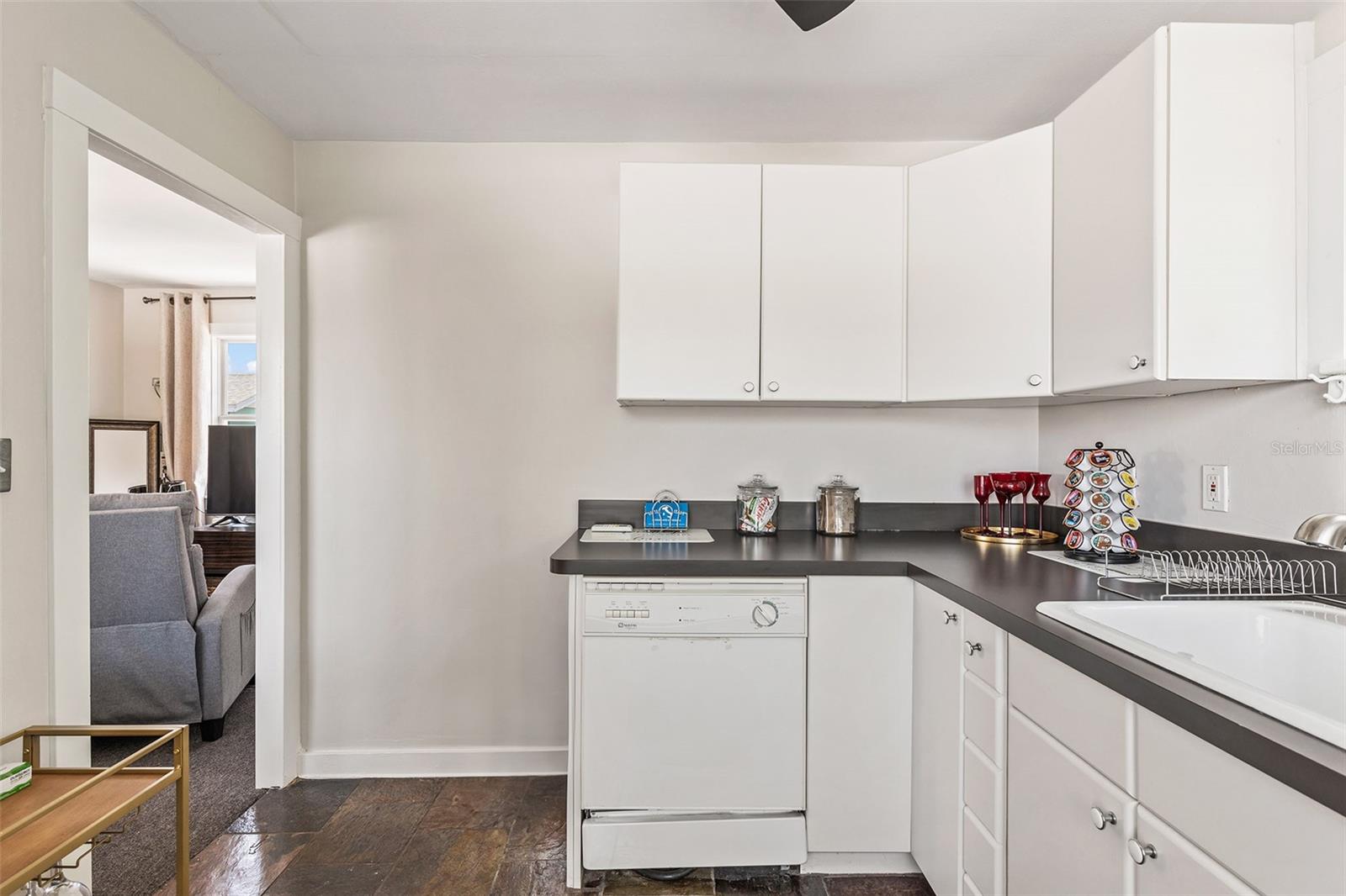 SILVER BEACH PARK - Residential