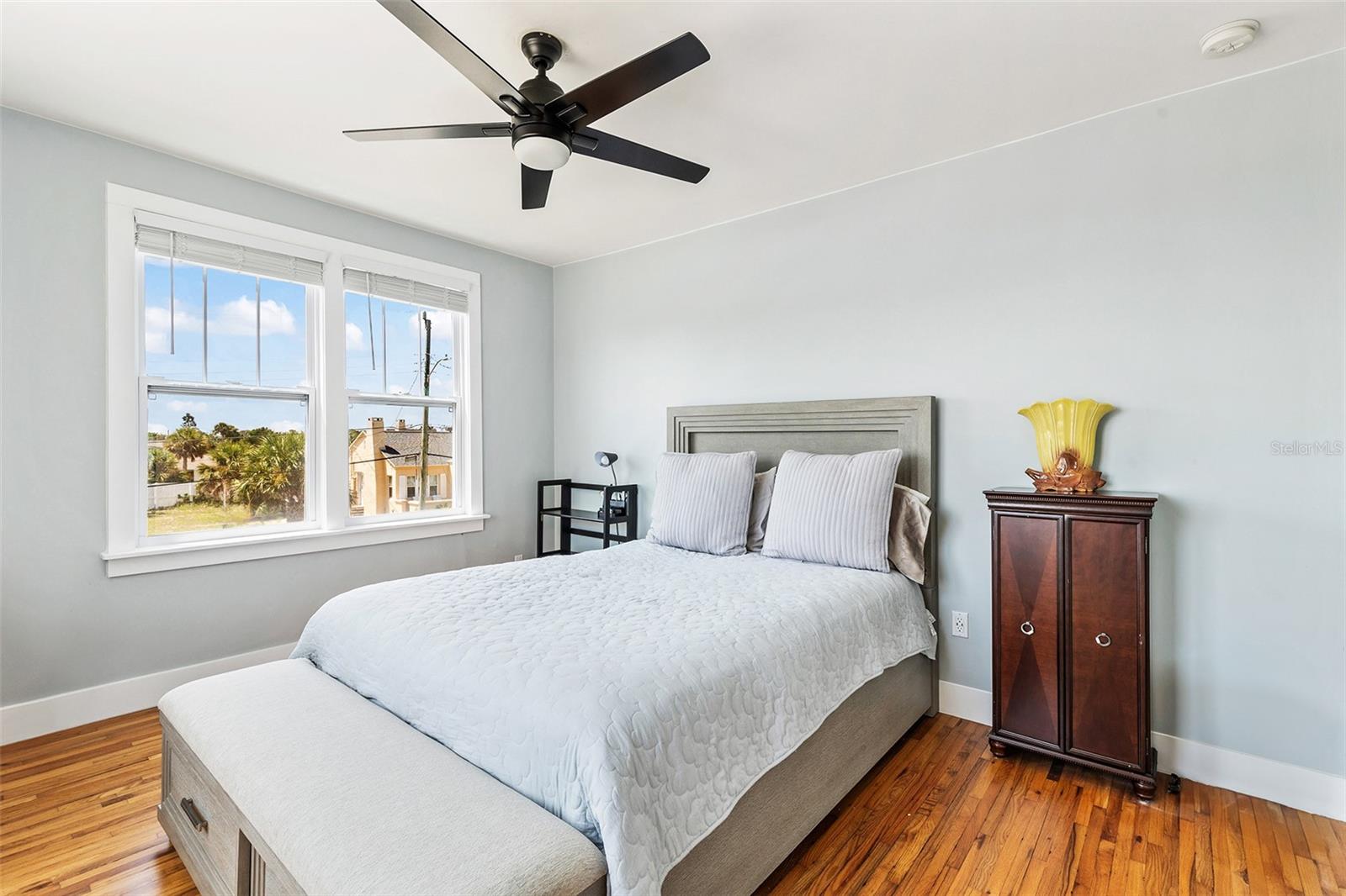 SILVER BEACH PARK - Residential