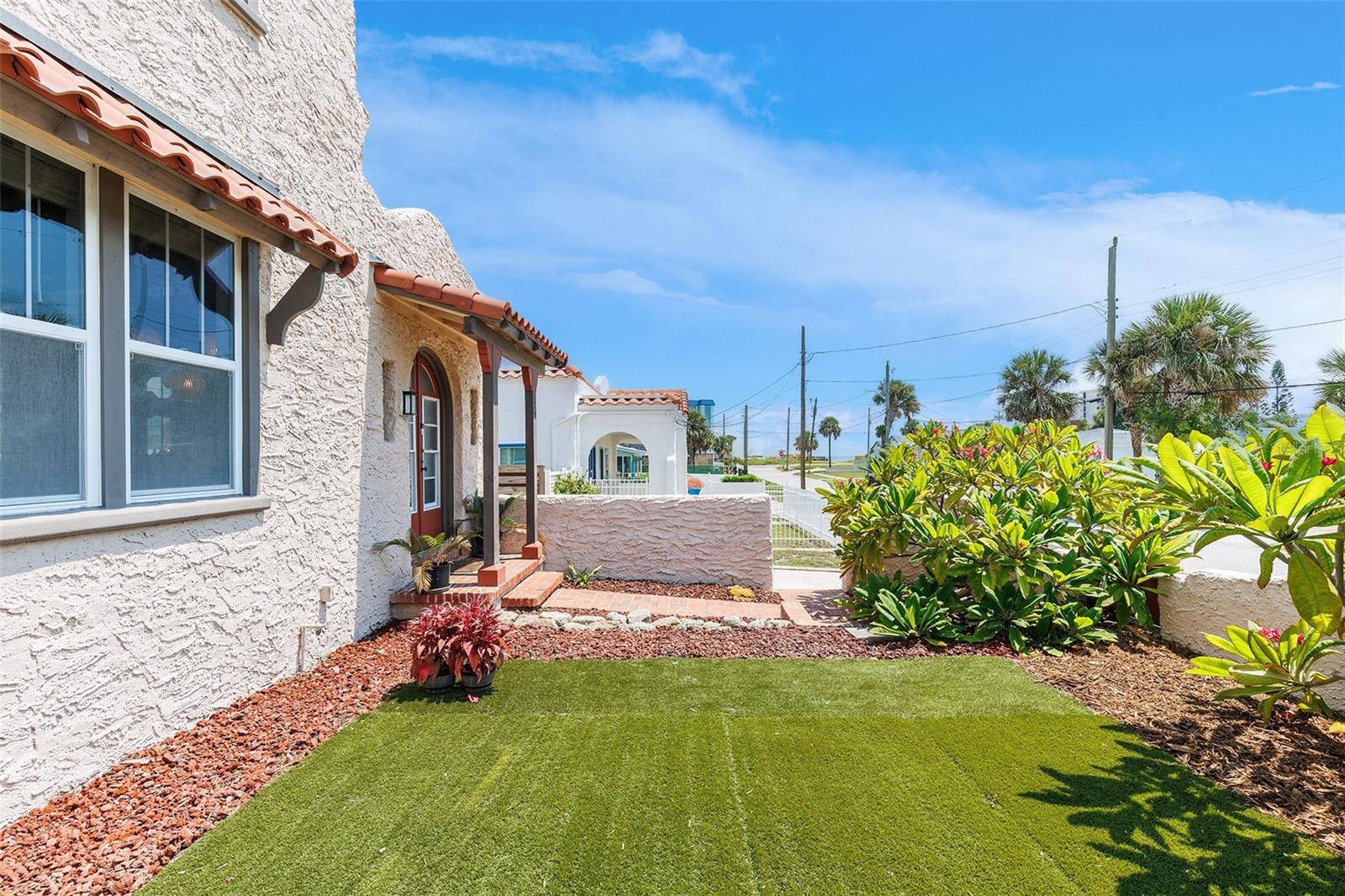 SILVER BEACH PARK - Residential