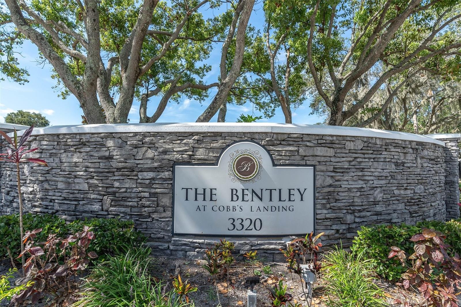 BENTLEY AT COBBS LANDING CONDO THE - Residential
