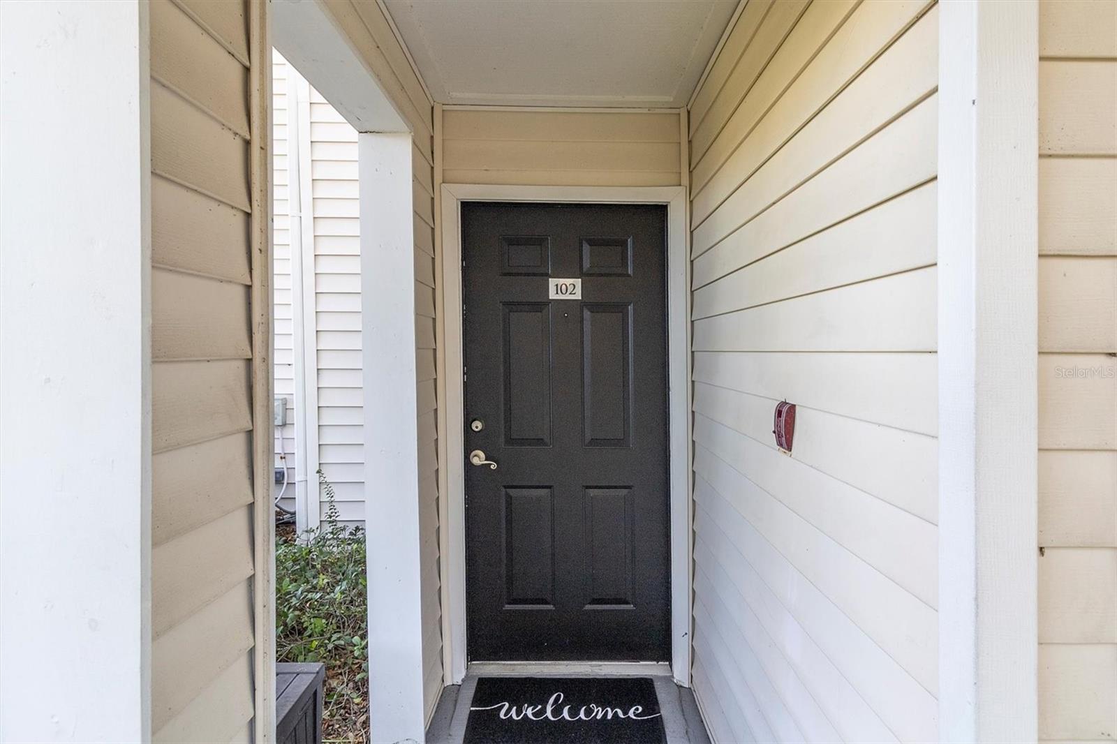 BENTLEY AT COBBS LANDING CONDO THE - Residential