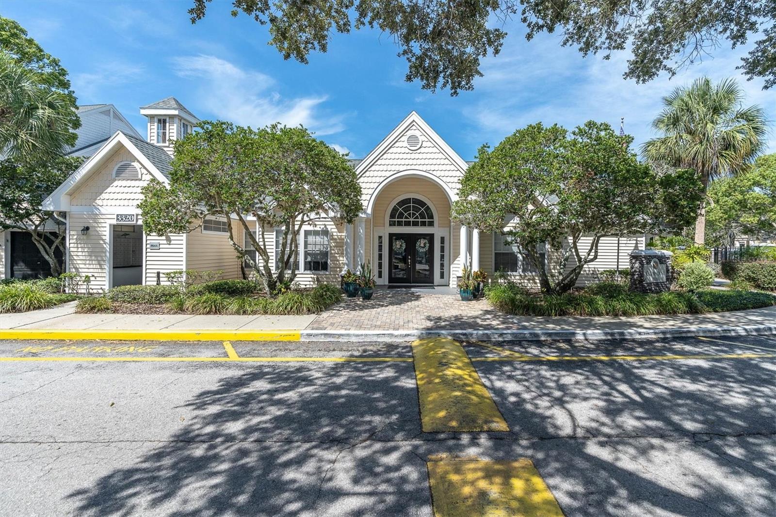 BENTLEY AT COBBS LANDING CONDO THE - Residential