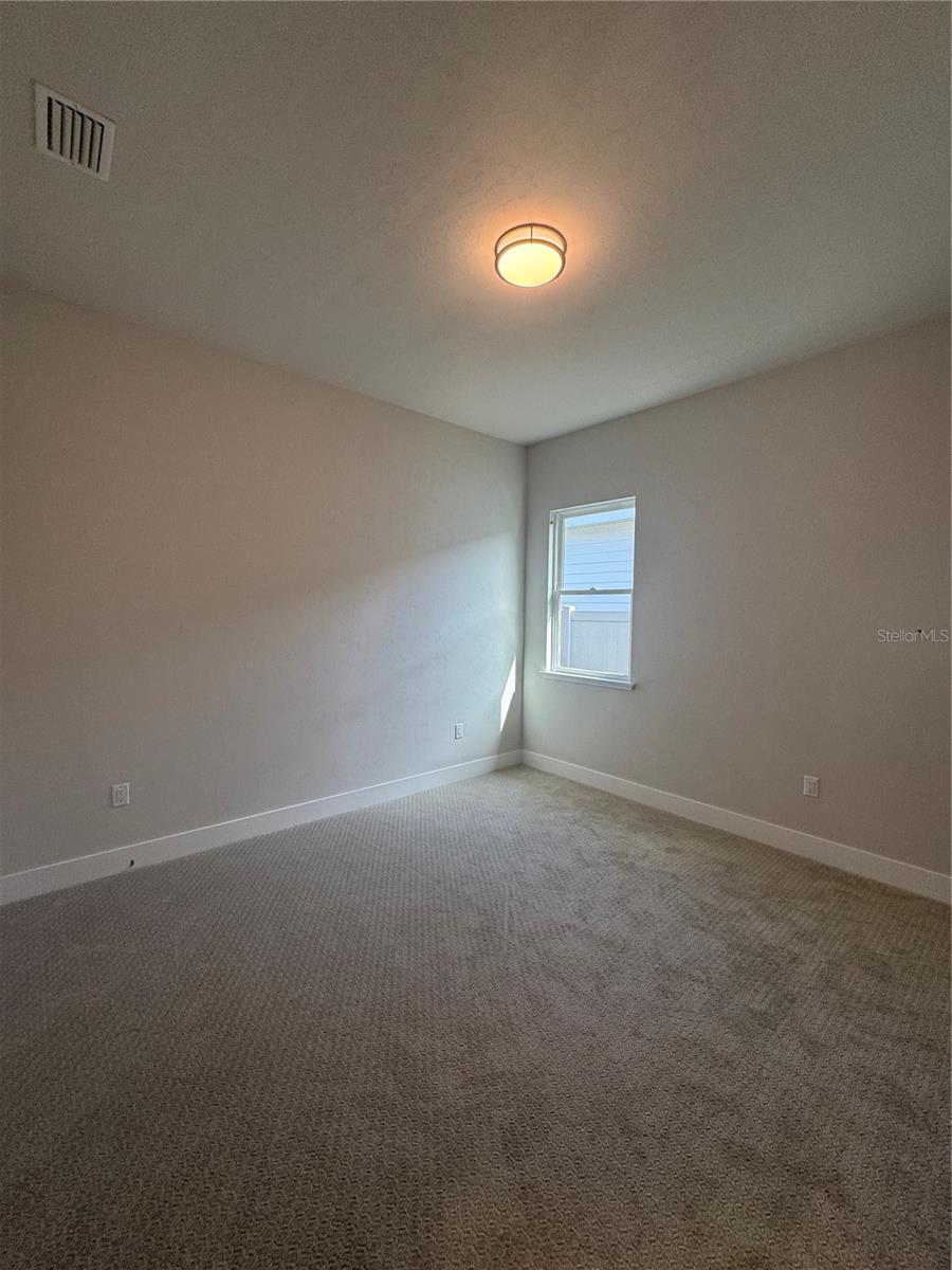 LAUREATE VILLAGE - Residential