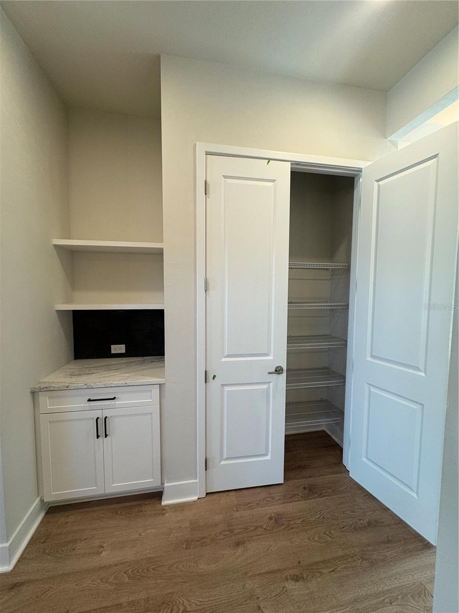 LAUREATE VILLAGE - Residential