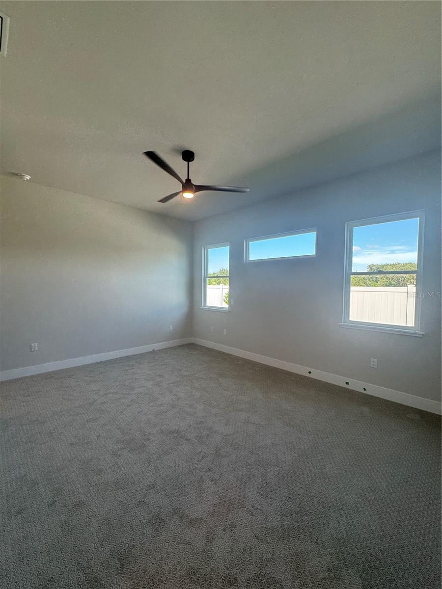 LAUREATE VILLAGE - Residential