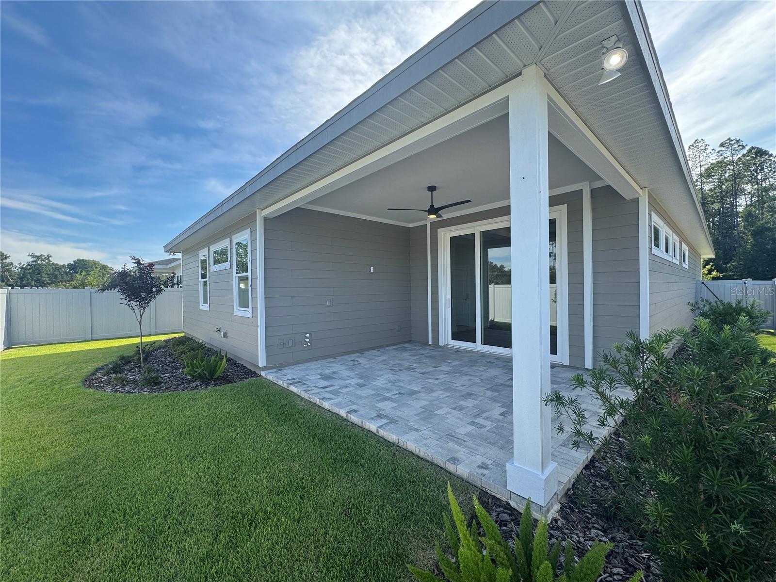 LAUREATE VILLAGE - Residential