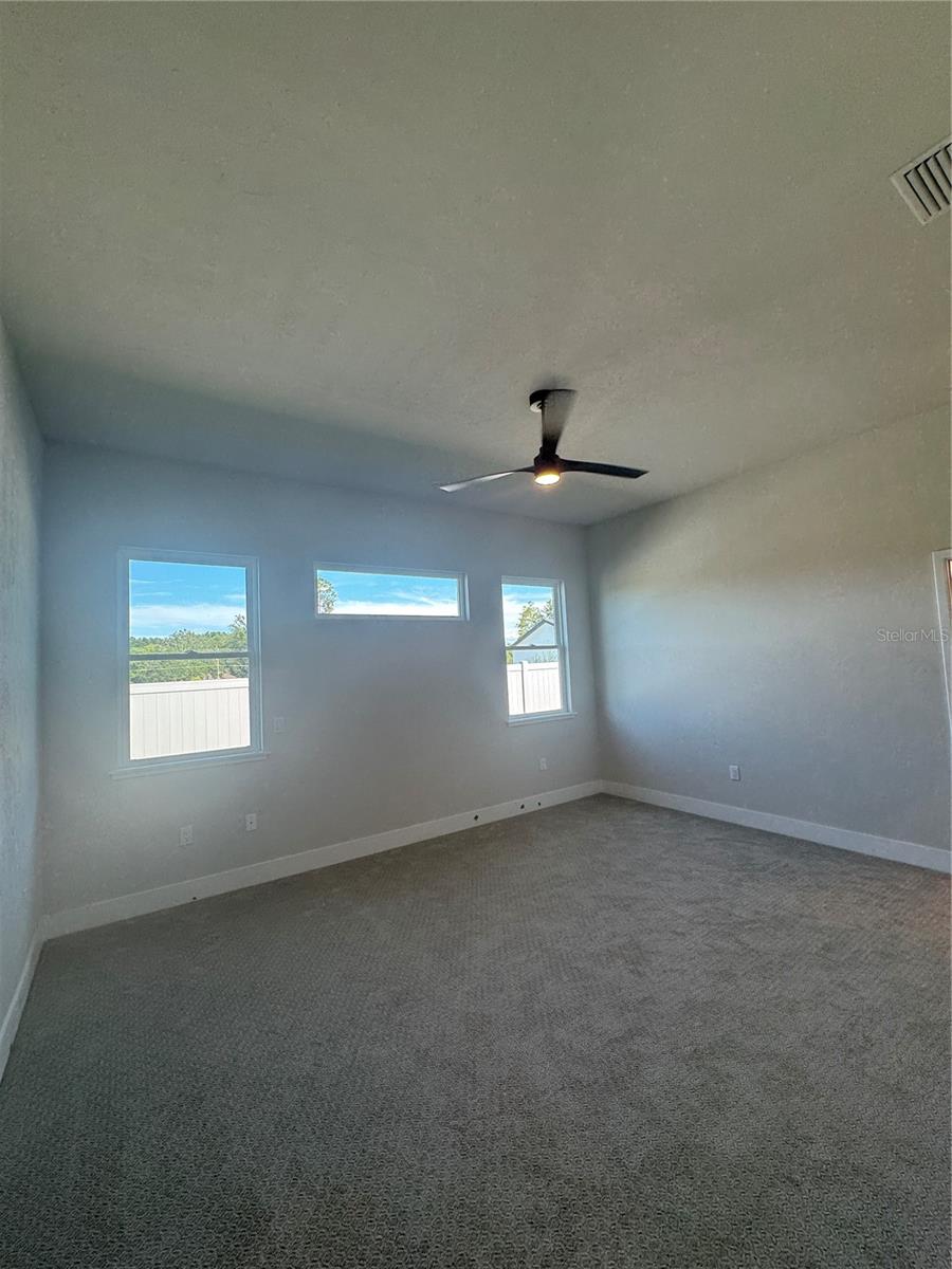 LAUREATE VILLAGE - Residential