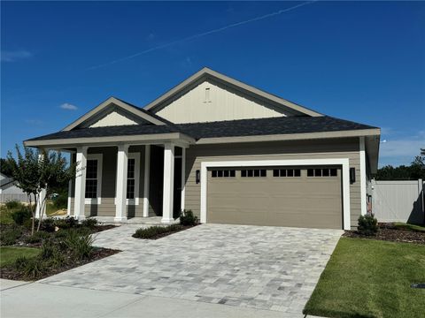 Photo of 829 SW 145th Drive, Newberry, FL 32669 (MLS # GC526685)