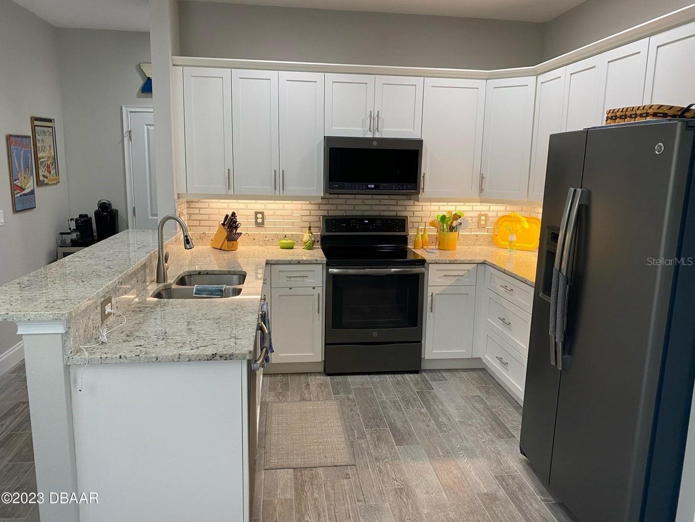 Venetian Bay Ph 1B Un 1 #H - Residential