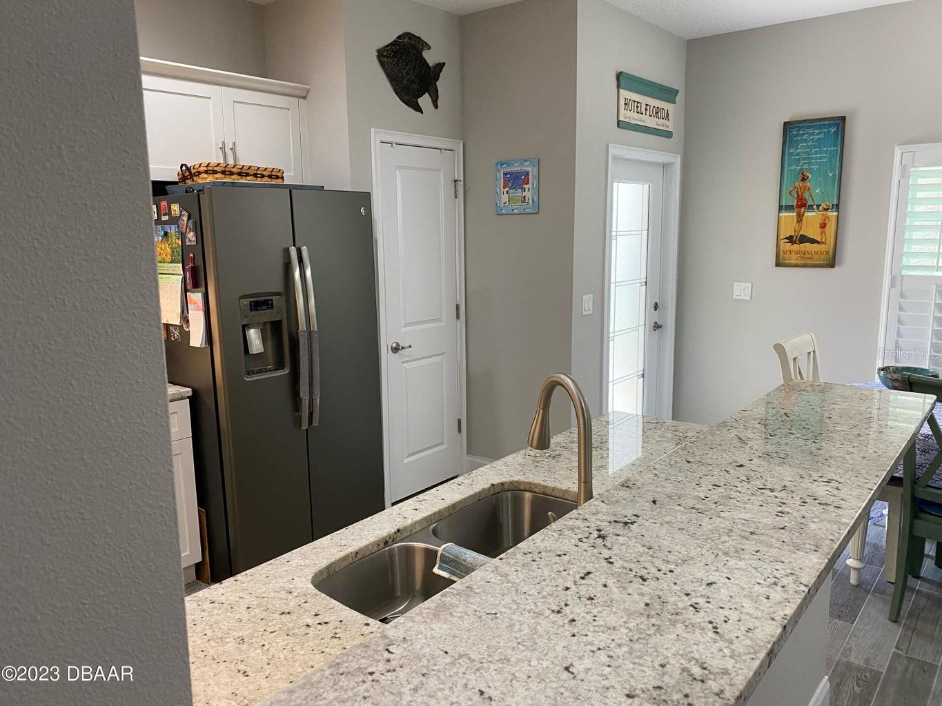 Venetian Bay Ph 1B Un 1 #H - Residential