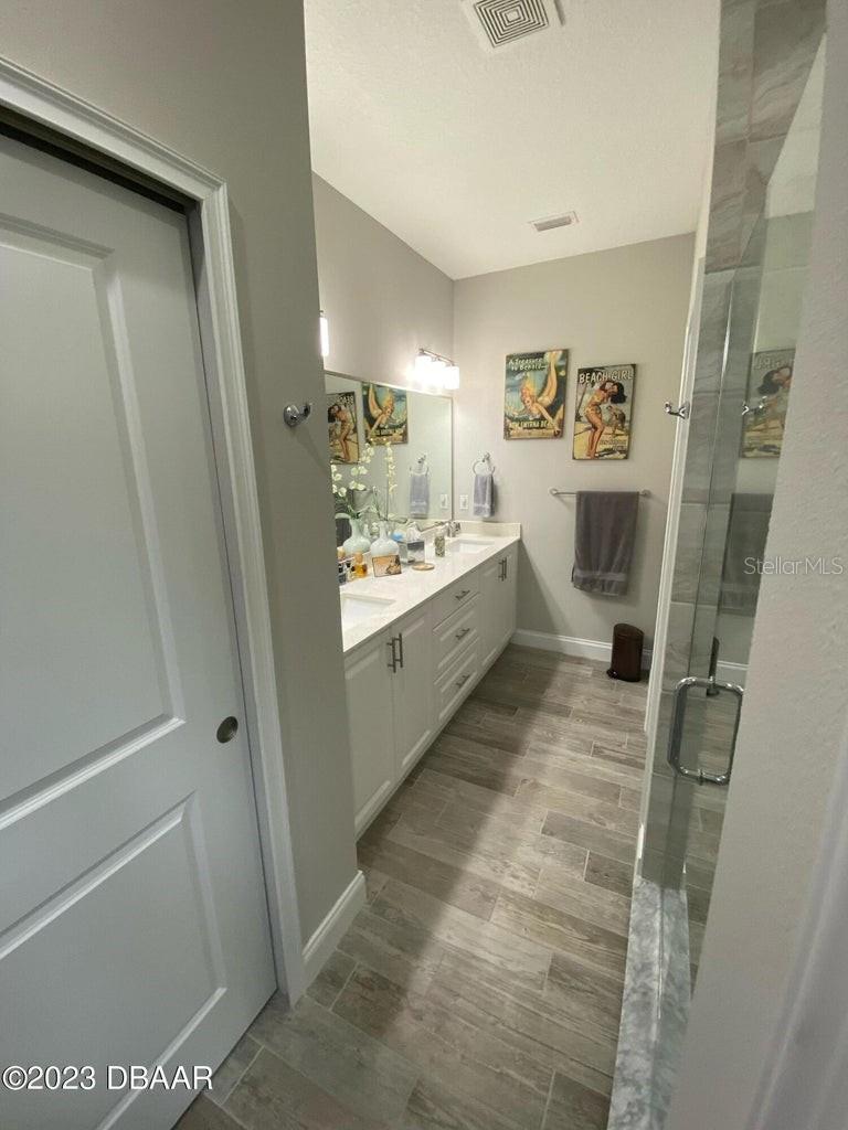 Venetian Bay Ph 1B Un 1 #H - Residential