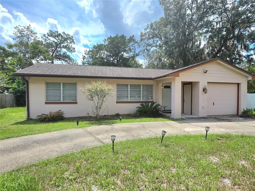 Photo of 153 E Highbanks Road, Debary, FL 32713 (MLS # O6439035)