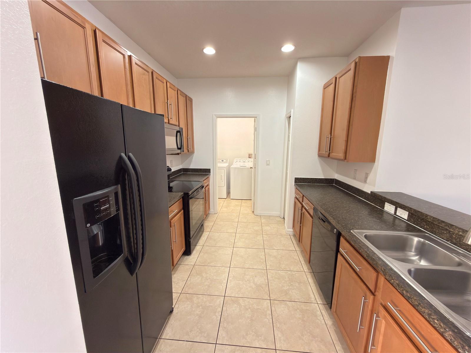 HAMMOCKS - Residential Lease