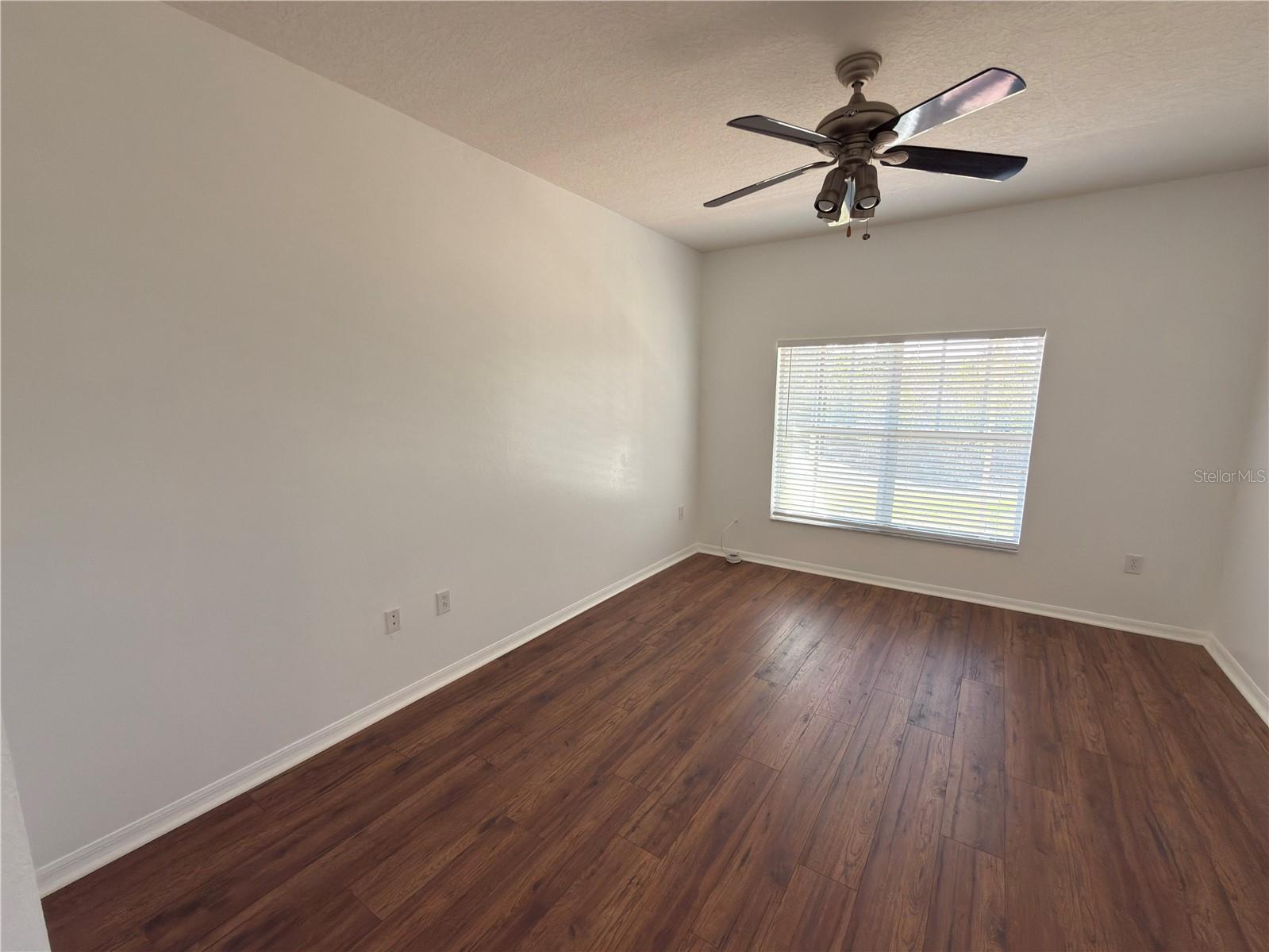 HAMMOCKS - Residential Lease