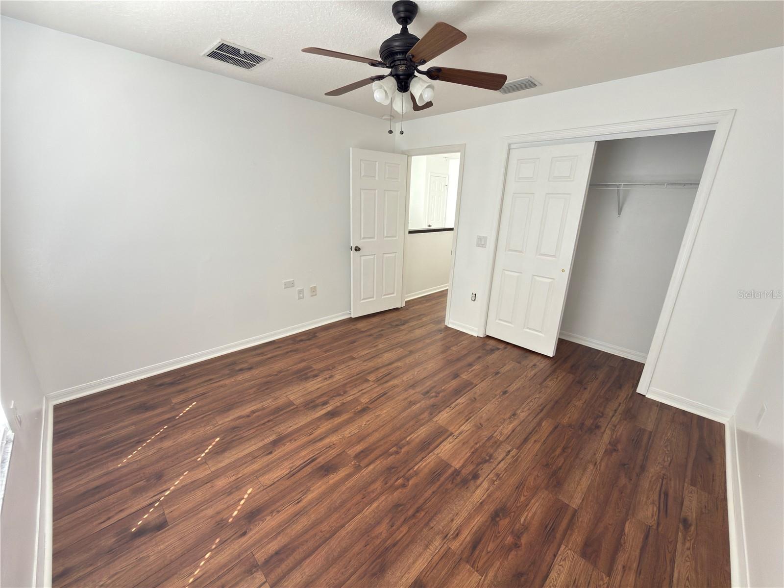 HAMMOCKS - Residential Lease