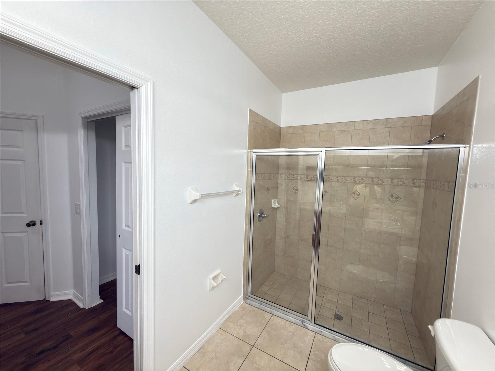 HAMMOCKS - Residential Lease