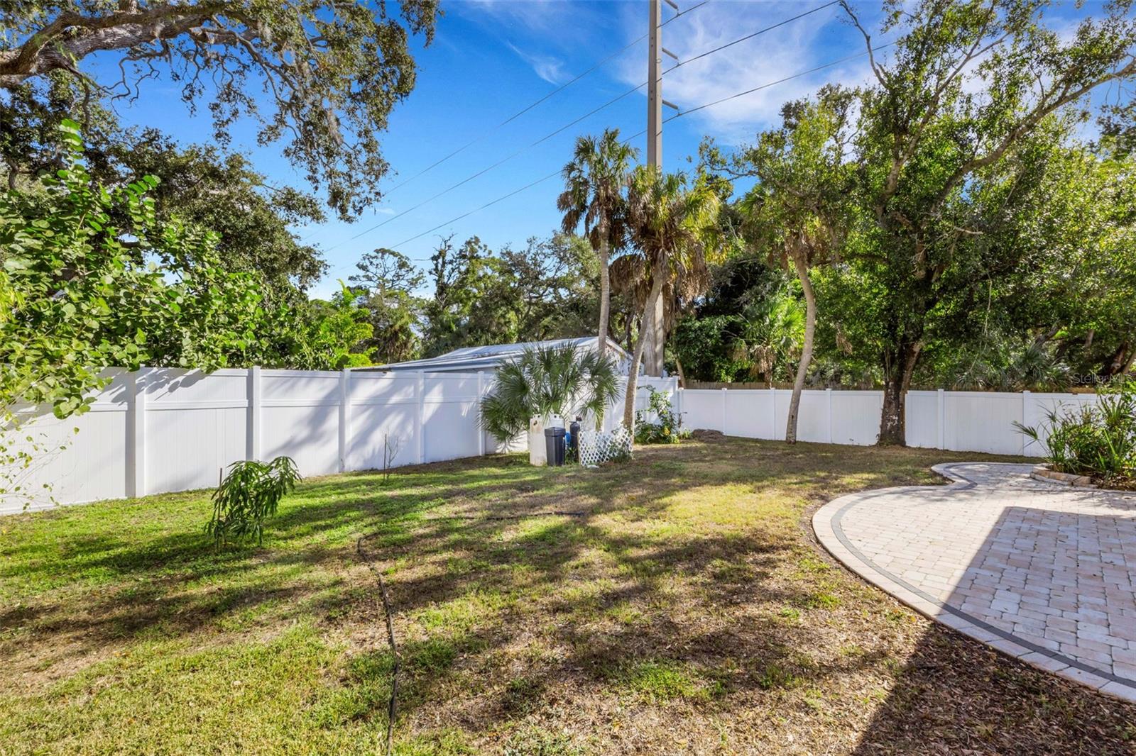 FLORA-VILLA - Residential