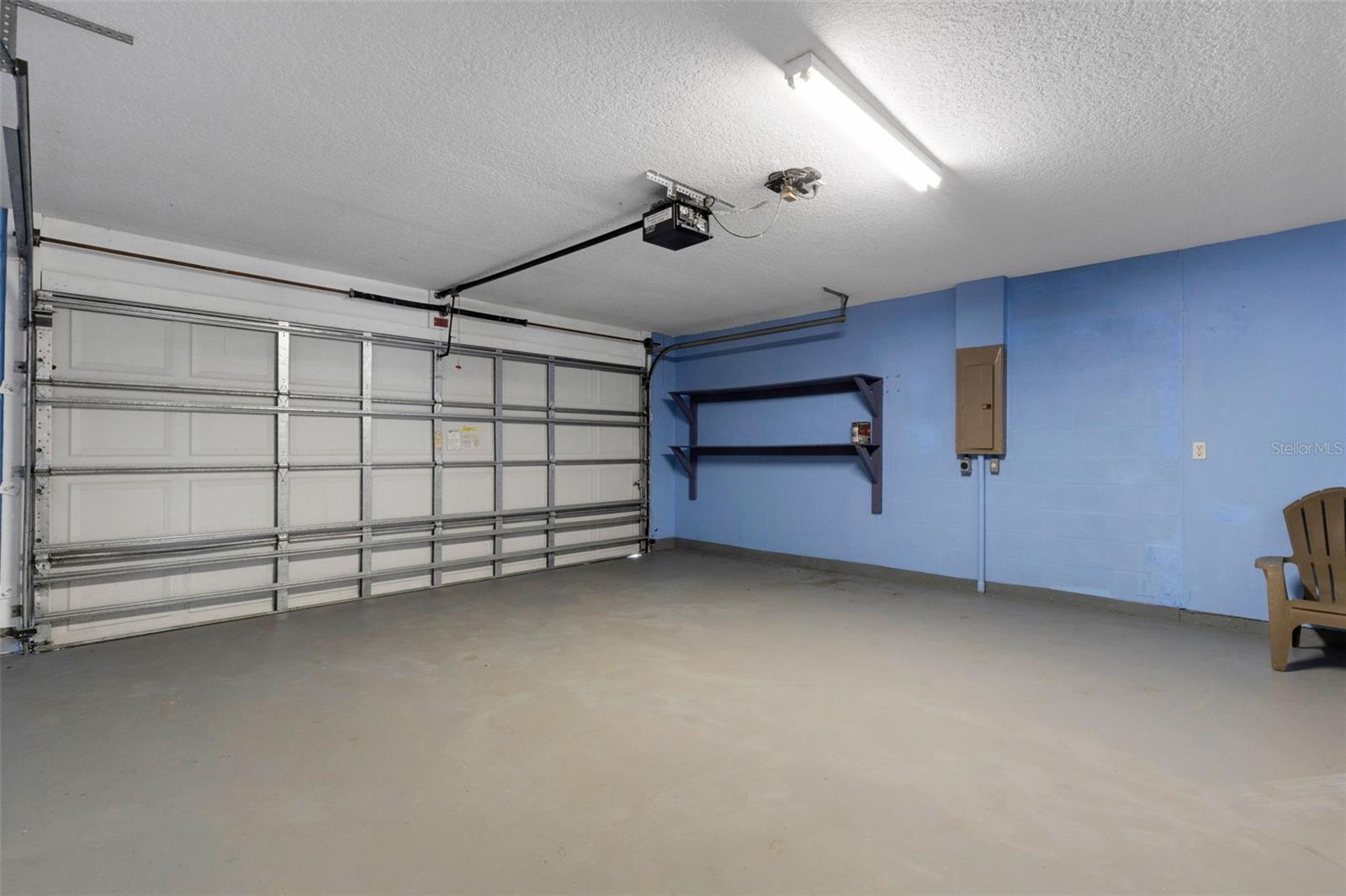 FLORA-VILLA - Residential