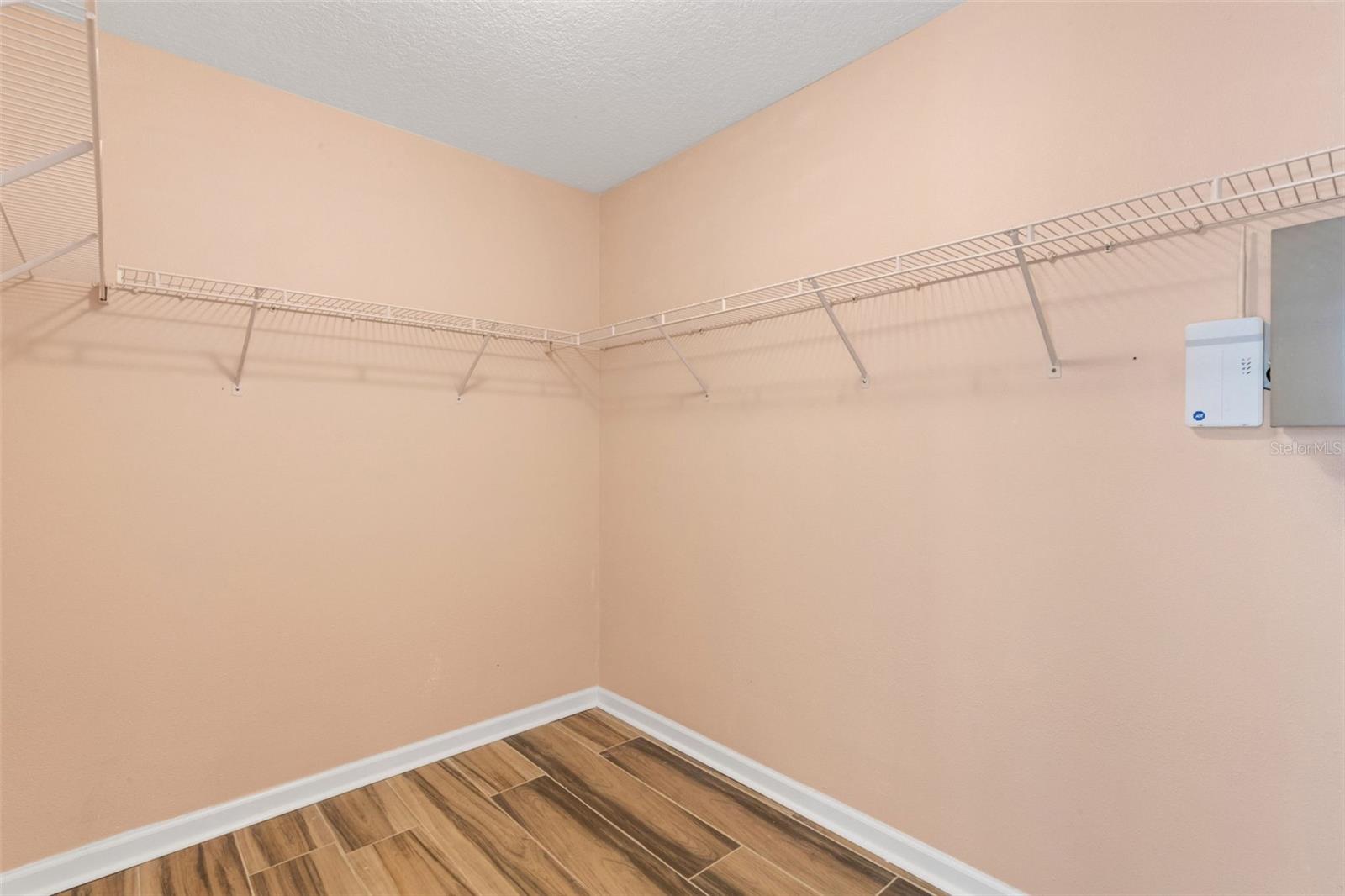 FLORA-VILLA - Residential