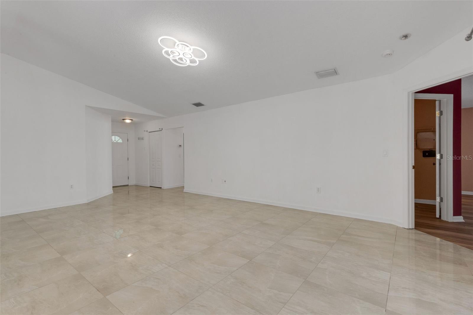 FLORA-VILLA - Residential