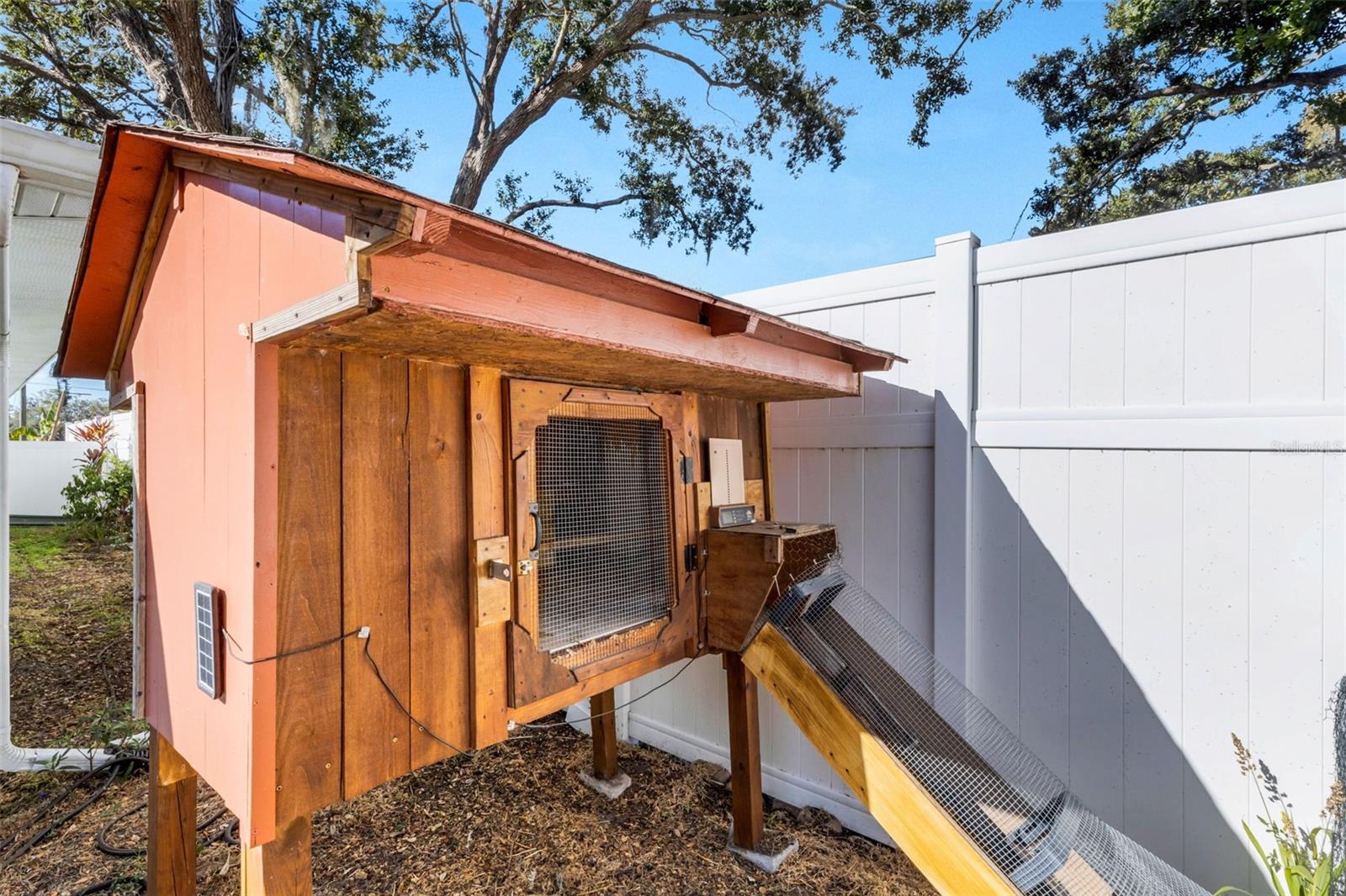 FLORA-VILLA - Residential