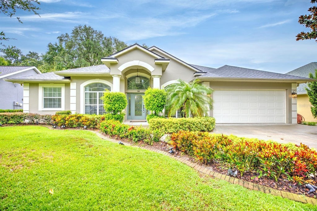 Photo of 188 Huntley Oaks Boulevard, Lake Placid, FL 33852 (MLS # L4963903)
