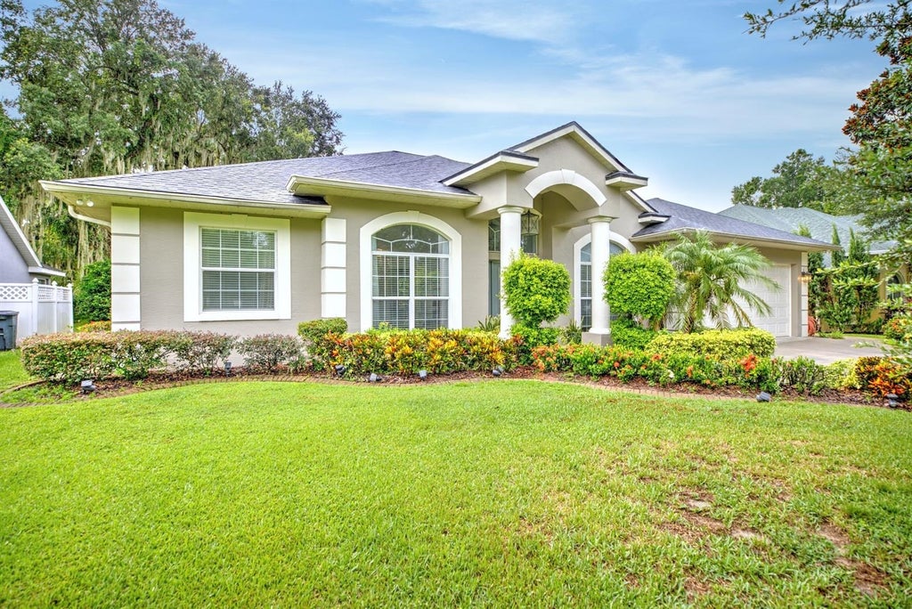 Photo of 188 Huntley Oaks Boulevard, Lake Placid, FL 33852 (MLS # L4963903)